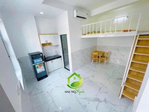 duplex cửa sổ trời siêu rộng mới 100% cách tdtu chỉ 2km ở 2 - 3 người vô tư