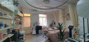 Hạ giá tốt..13,5 tỷ. Bán nhà 2L mặt tiền đường N1 khu D2D trung tâm Biên Hoà. DT sàn 245m.