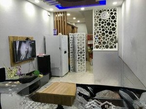 vip giàu quận 10 không có căn thứ 2 nguyễn tiểu la 5 tầng hiện đại - nở hậu nhỉnh 5 tỷ