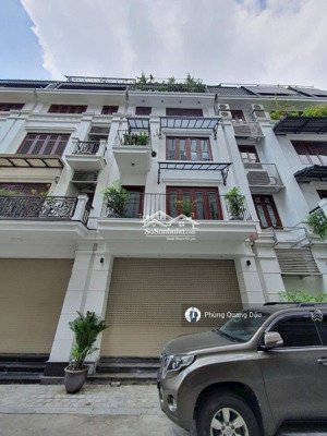 bán gấp nhà lk 90 nguyễn tuân, thanh xuân, dt 72m2 x 5 tầng, mt 5,5m, nhỉnh 39 tỷ.