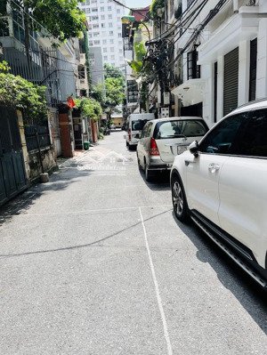 bán nhà phân lô khu thanh nhàn kim ngưu gần cv tuổi trẻ, dt 90m2, 8 tầng tm, ôtô, giá tốt nhất