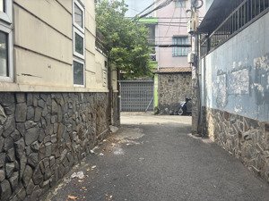 nhà hẻm xe hơi thích quảng đức p4 phú nhuận ngang 4,7m giá chỉ 10ty25