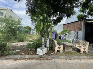 chính chủ bán lô đất đường hoàng bình chính ngay bãi tắm non nước