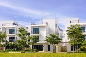 cần bán nhanh suất ngoại giao nhà biệt thự liền kề vlasta sầm sơn giá cực rẻ