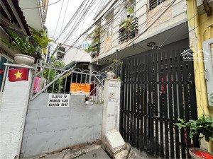 bấn nhà hẻm nguyễn thị thập quận 7. dt: 60m2, 2 tầng, 3pn. gần lotte mart. nhỉnh 6 tỷ