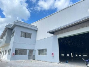 cho thuê kho xưởng 8000m2 ngoài khu công nghiệp tại tân an, long an. giá rẻ 50k/m2