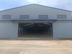 xưởng trong kcn tân đông hiệp b, tp. dĩ an (nay phường tân đông hiệp tp hcm)