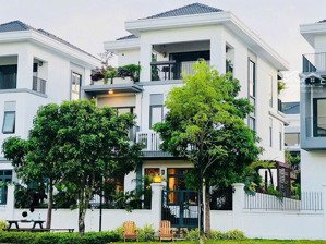 chuyển nhượng căn 9 tỷ, villa 200m2, đã có nhà, hđmb, sát sông, hồ bơi, 278,5m2, hot!