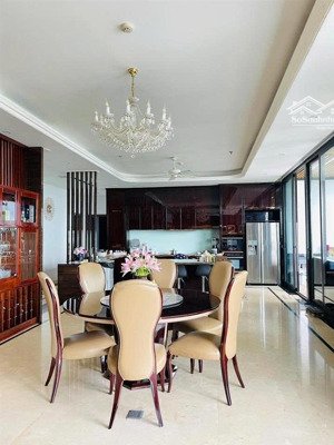 bán gấp căn nhà phố xuân diệu dt 120m, mt 8m, lô góc 2 mặt đường, viwe hồ tây, giá 57 tỷ