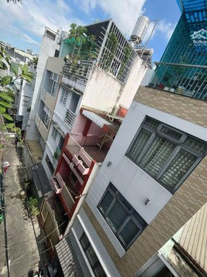 nhà ngon quận 10 lý thái tổ - hẻm xe hơi - 3,6x10,5m - 4 tầng - 4pn/3wc - sân thượng - 8.3 tỷ