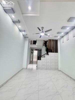 Bán gấp nhà HXH Nguyễn Thị Búp ,Q12, 3Tx 72 m2 .Giá chỉ 4.65 tỷ (TL)