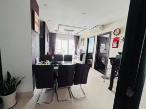 chính chủ bán căn hộ xi grand court 90m 3 phòng ngủ lô a2 lầu 15 view q1 giá 8,2 tỷ tuấn 