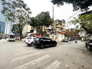 bán nhà mặt phố ô chợ dừa 9tỷ nhỏ mà có võ