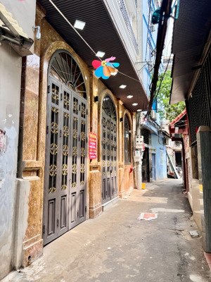 bán nhà mễ trì thượng, 145m2 x 8 tầng + hầm, giá 46 tỷ, 30 phòng doanh thu 2 tỷ/năm, thiện chí