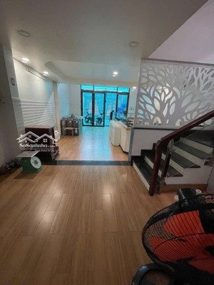 nhà lê trọng tấn 5x18m xây 5 tầng kiên cố, đường nhựa 8m ô tô đậu cửa. nhà hoàn công đầy đủ