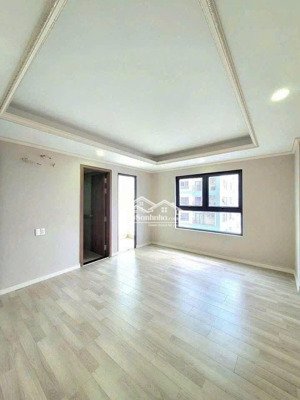 cho thuê 2 căn hộ homyland riverside. giá 11 triệu/tháng, 2pn, 81m2, có máy lạnh, rèm, bếp từ