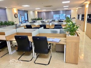 cho thuê văn phòng 50m2 phố trần thái tông, cầu giấy giá rẻ chỉ 8 triệu. lh: 