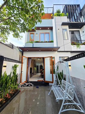 bán nhà 3 tầng trung tâm thanh khê gần biển đà nẵng