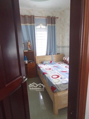 bán nhà đường 49 kdc 10 mẫu, bình trưng, q. 2. giá 13 tỷ, diện tích 117m2, 4 tầng, sổ hồng