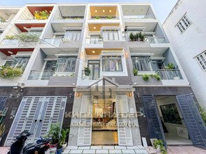 nhà đẹp có garage ô tô kdc sài gòn mới, nhà bè