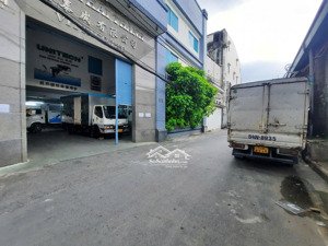 4.8x28m, hẻm 8m lạc long quân, quận 11, đang cho thuê 20 tr/ tháng