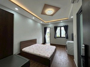 hh1% bán nhà quận 11 đang có thu nhập 40 triệu .lạc long quân p3 q11.xe tải trước cửa