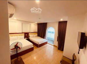 *** sở hữu tòa căn hộ - khách sạn 8 tầng- thang máy đường an thượng 1- ngũ hành sơn- view biển.