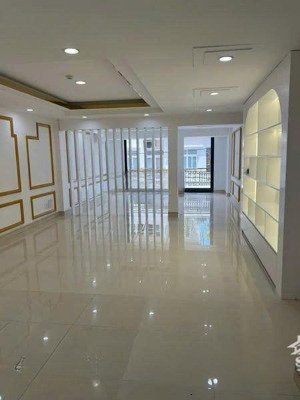 sàn văn phòng gần sân bay tân sơn nhất 120m2 giá chỉ 23tr