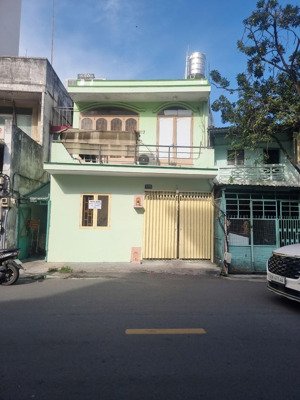 bán nhà mt 10b huỳnh mẫn đạt p1 q5 dt: 5,6x12m