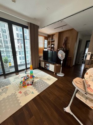 cho thuê cc masteri west heights, 14 triệu, 64m2, 2pn, 2wc, đầy đủ n2pn, 2wc, đầy đủ nội thất, hot!