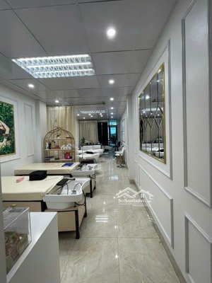 ngọc lâm - nguyên căn 6 tầng, thang máy - kinh doanh đỉnh cao