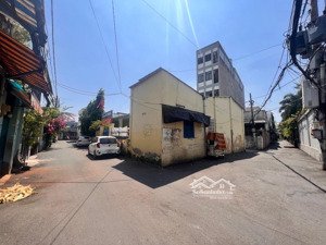 nhà 4tầng, hxh, 190m2, ngang 5,6m nở hậu, chỉ 14tỷ, thống nhất, gò vấp