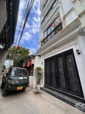 nhà dân xây 5 tầng thang máy việt hưng ngô gia tự long biên chỉ hơn 10 tỷ nhà dân xây 55mx5 t