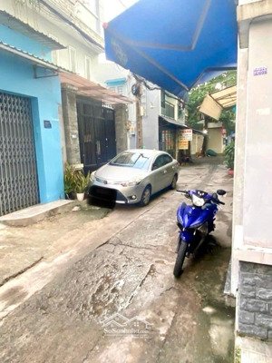 nhà 2 tầng - hxh - sát chợ tân hương nguyễn súy - dt: 4.1 x 10 - nhỉnh 5 tỷ