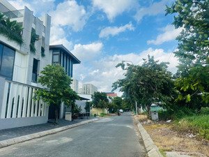 thiện chí bán nền biệt thự 240m2 hướng đông nam, mặt tiền đường lớn d1 - kdc nam long, sổ cá nhân