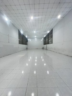 cho thuê xưởng 500m2. xuân thới đông. hóc môn