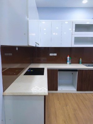 bán căn hộ lô góc 95m2 sổ đỏ lâu dài hai bà trưng giá chỉ 5,9 tỷ