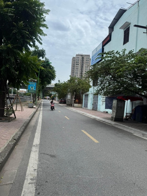mặt phố hà kế tấn vị trí hiếm mặt sông thơ mộng 107m2, mt 5m giá chỉ 31 tỷ đầu tư tốt