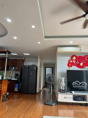 bán chung cư oct5b- resco cổ nhuế 118m2, slot ô tô, full nội thất 3n2vs,7.2 tỷ