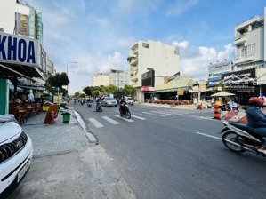 bán nhà mặt tiền tây thạnh (4.3x19m) 4pn, đang cho thuê 20tr/th, giá 12.5 tỷ - quận tân phú