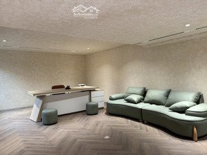 bán nhà mặt phố đường láng 120m² 5 tầng thang máy mặt tiền 5.1m giá 70 tỷ đường lớn vỉa hè đá bóng