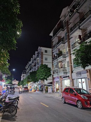 bán căn hộ full đồ đẹp chung cư hoàng huy an đồng giá rẻ, chỉ 890 triệu
