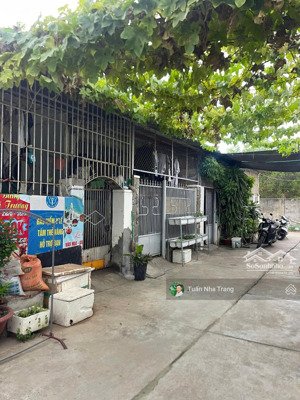 cần bán căn nhà cao xuân huy gần đường nguyễn thị định nối dài, giá chỉ 4.050tỷ