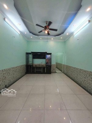 bán nhà hẻm 958/ âu cơ, 4x13m, 52m2, cấp 4 giá 4.68 tỷ