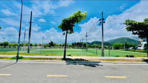 nhà thô đối diện sân banh gói 7 mỹ gia hạ bán nhanh 6,2 tỷ