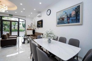 e tiến. bán căn harbor bay full nội thất hướng nam - 10 tỷ