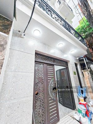 siêu bom tấn thanh xuân, thiên đường cho thuê, xin mời các nhà đầu tư quan tâm.