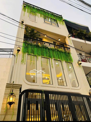 siêu phẩm cần bán thống nhất, gò vấp, dt 55m2(5x11), 2 lầu, sổ sẵn, gần lotte mart