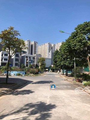 đất dịch vụ 6,9ha (vân canh cũ), s63m, lô góc, phân lô vỉa hè đường rộng 10m. cạnh khu hud vân canh