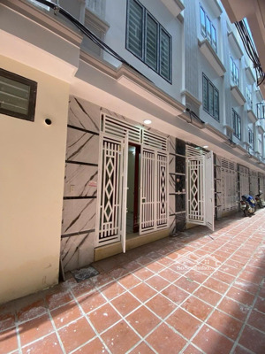 nhà đẹp #yên_bình #yên nghĩa. ô tô đỗ cửa. nhà 2 mặt ngõ